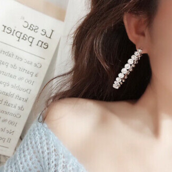 NWT 925 Silver hoop earrings - Picture 3 of 7